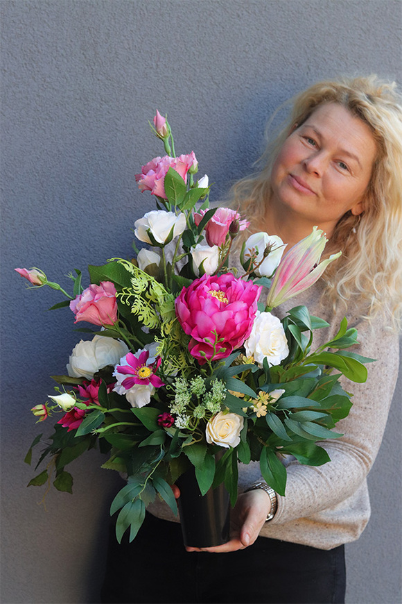 Pink Rome, komplet dekoracji nagrobnych