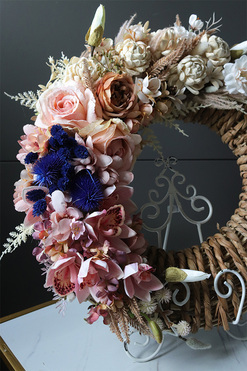 Sevilla, asymetryczny wianek dekoracyjny, rozp.46cm