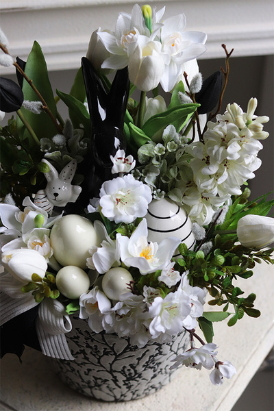 Black Easter, nowoczesny stroik wielkanocny