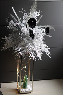 Kraina Lodu, zimowa dekoracja na stojaku, wys.127cm