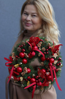 Czerwona Droga, świąteczny wianek dekoracyjny