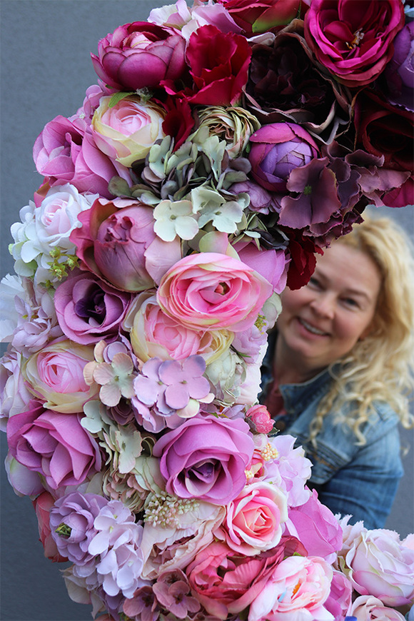 Caryca Santana, bogaty wianek na drzwi, śr.74cm