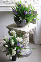 Volcan Spring Moment 2, kompozycja nagrobna w misie