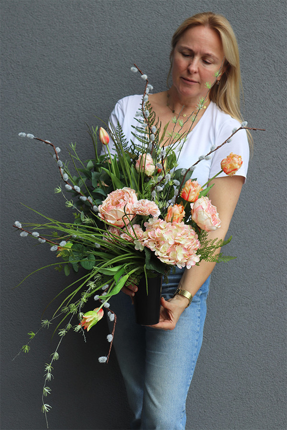 Florenta, bukiet nagrobny z baziami