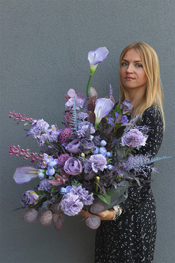 Violet Dori Volcan 2, nowoczesna kompozycja nagrobna, wym.70x70cm