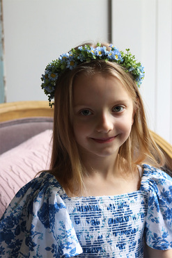 OD RĘKI Dorothea Blue, komunijny wianek na głowę, rozmiar uniwersalny