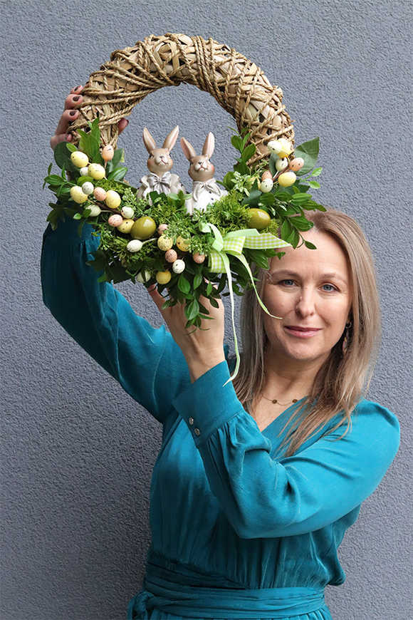 Zając na Miedzy, wielkanocny wianek z zajączkami