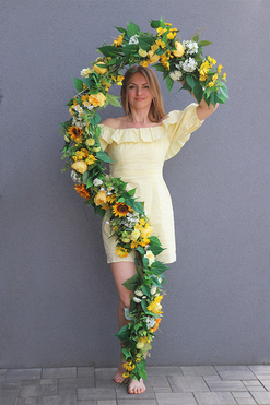 Słonecznikowy Gaj, bogata girlanda kwiatowa, dł.200cm 