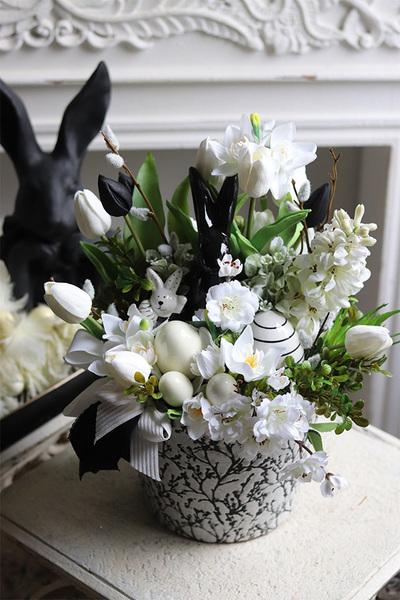 Black Easter, nowoczesny stroik wielkanocny