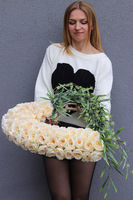 Willow Rose, wieniec nagrobny w kształcie serca