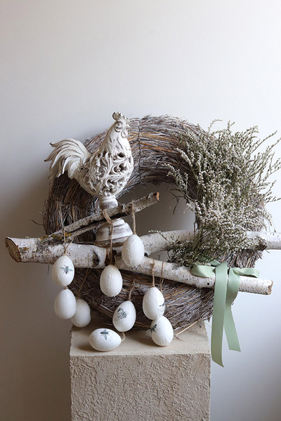 Coco Cottage, wielkanocny wianek na drzwi