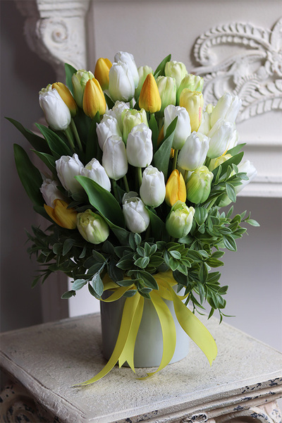 Tulipinia 2, wiosenna kompozycja kwiatowa