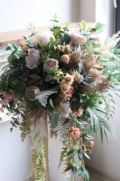 Sand Flowers, dekoracja kwiatowa na stojaku, mniejsza, wys.130cm