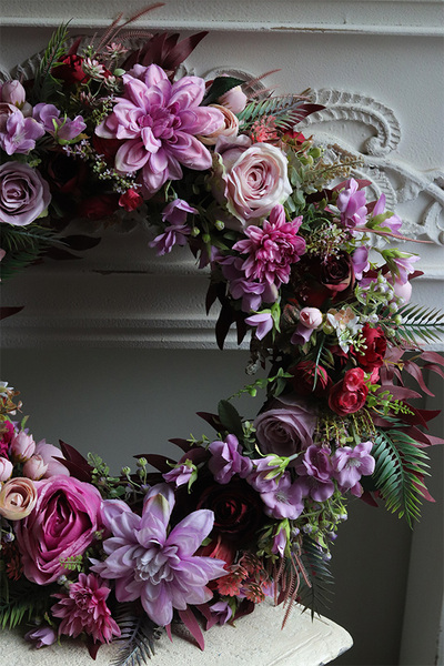 Pinkobella Porto, kwiatowy wianek na drzwi