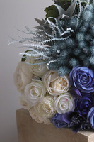 Blue Heart, kompozycja nagrobna w kształcie serca