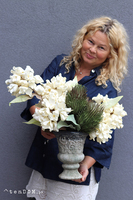 Hortensja Poetica, kompozycja kwiatowa w pucharze