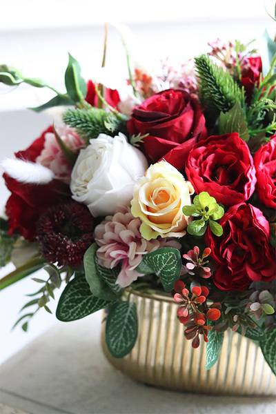 bogata kompozycja w złotym naczyniu, Goldie & Red 2