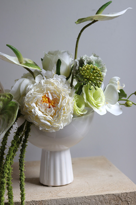 Wedding Day Leori biała kompozycja w pucharze