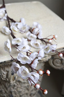 Sakura, sztuczne kwiaty na gałązce, wiśnia biała