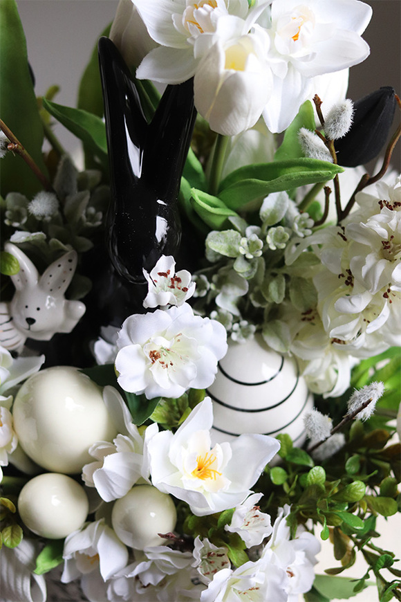 Black Easter, nowoczesny stroik wielkanocny