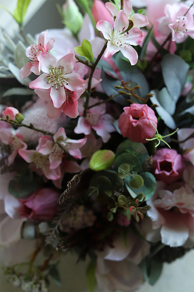 Adelita Magnolia, kompozycja kwiatowa