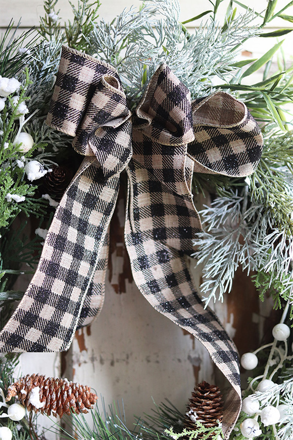 Kraciasta Kokarda, iglasty wianek zimowy, śr.50cm