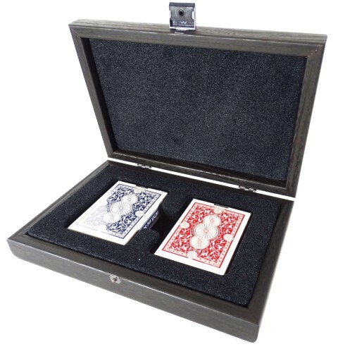 Cards, ekskluzywne karty do gry w drewnianym pudełku, wym.24x17cm