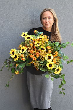 Sunflower Garden, kompozycja nagrobna w naczyniu, wym.47x60cm