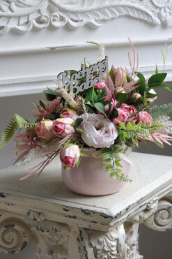Pink Wish, kompozycja kwiatowa w naczyniu, wym.26x37cm