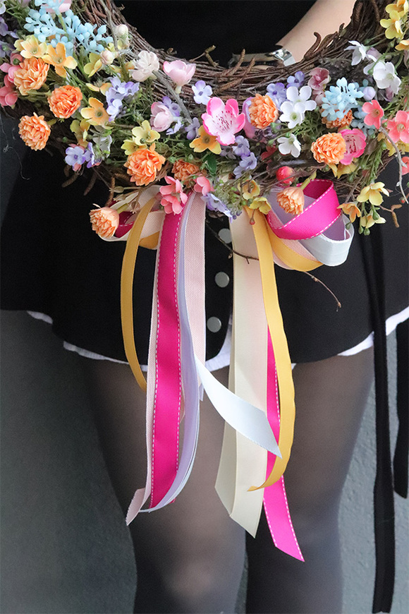 Kolorowa Wiosna, wianek dekoracyjny na drzwi