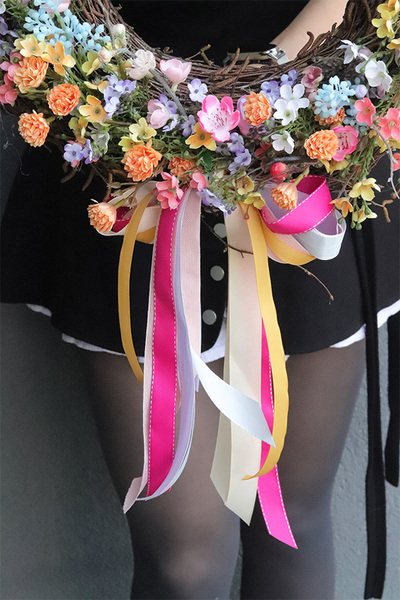 Kolorowa Wiosna, wianek dekoracyjny na drzwi