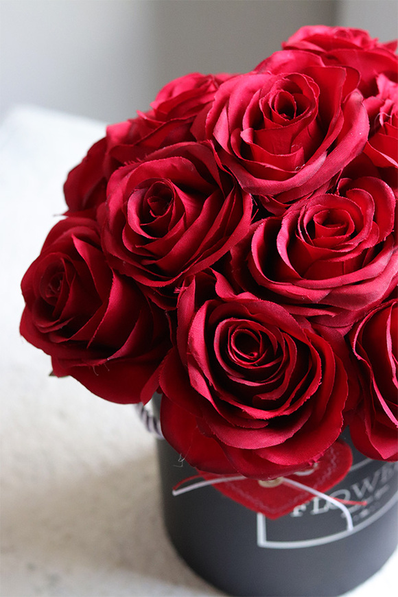 Walentynki, różany flowerbox na walentynki