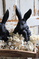 Black Easter Modern, stroik wielkanocny na tacy