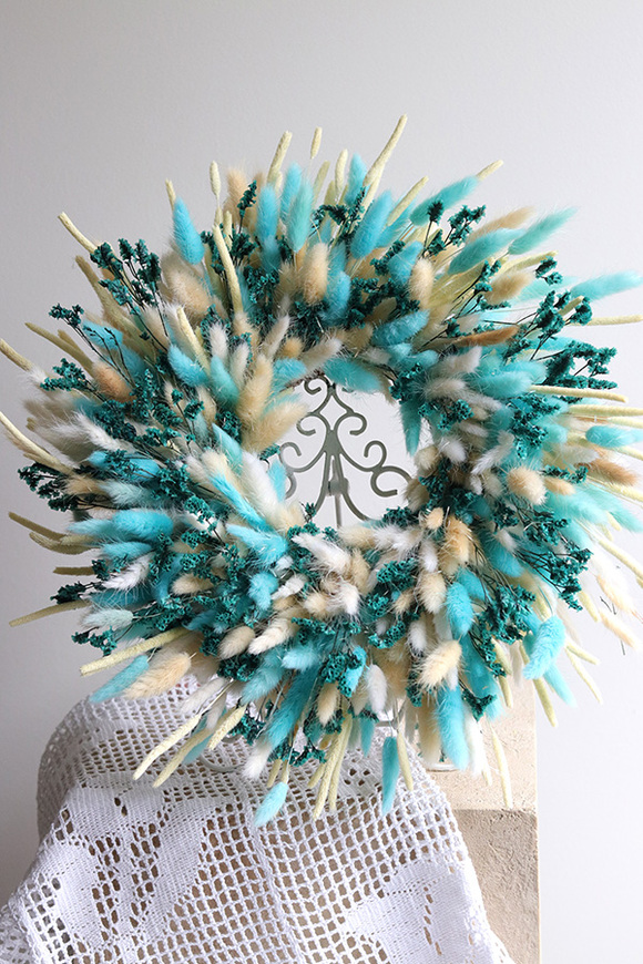 Turkusowa Wielkanoc, dekoracyjny wianek z suszem