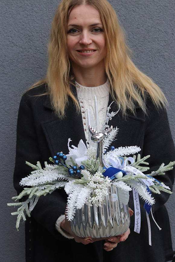 Zimowe Sreberko, wysokiej jakości stroik świąteczny, wym.39x37cm