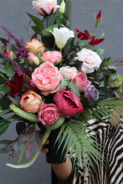 Joleva, bukiet nagrobny