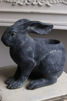 Zając B, osłonka wielkanocna na kwiaty