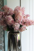 Bzy Luxury Silver, bukiet kwiatów w wazonie