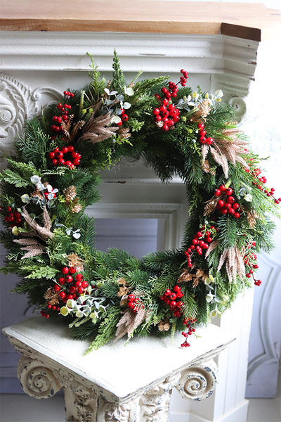 Wigilia Primosa, duży świąteczny wianek na drzwi