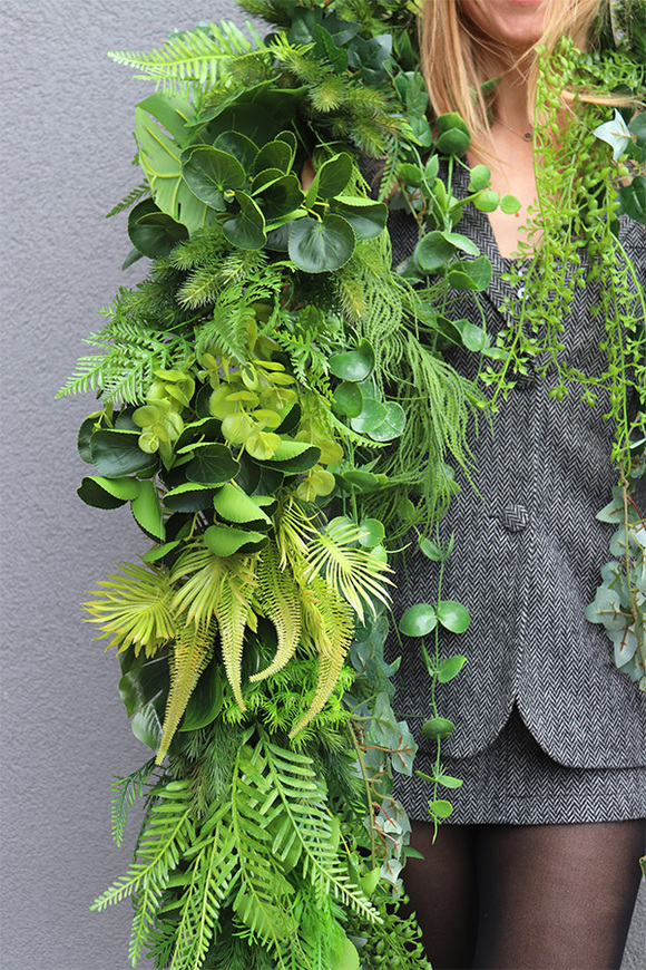 Lesotho Jungle, girlanda z zielonych zwisających pędów