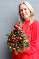 Mini Choinka, realistyczna choinka świąteczna z przybraniem