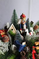 Boy Childhood, flowerbox świąteczny, Dziadek do Orzechów