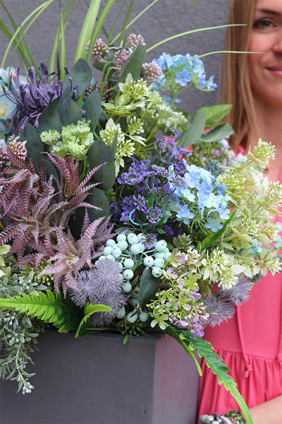 Ecolite Concrete, kompozycja kwiatowa