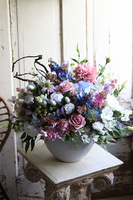 Czarująca Wiosna Nova, kompozycja kwiatowa, wym.52x60cm 