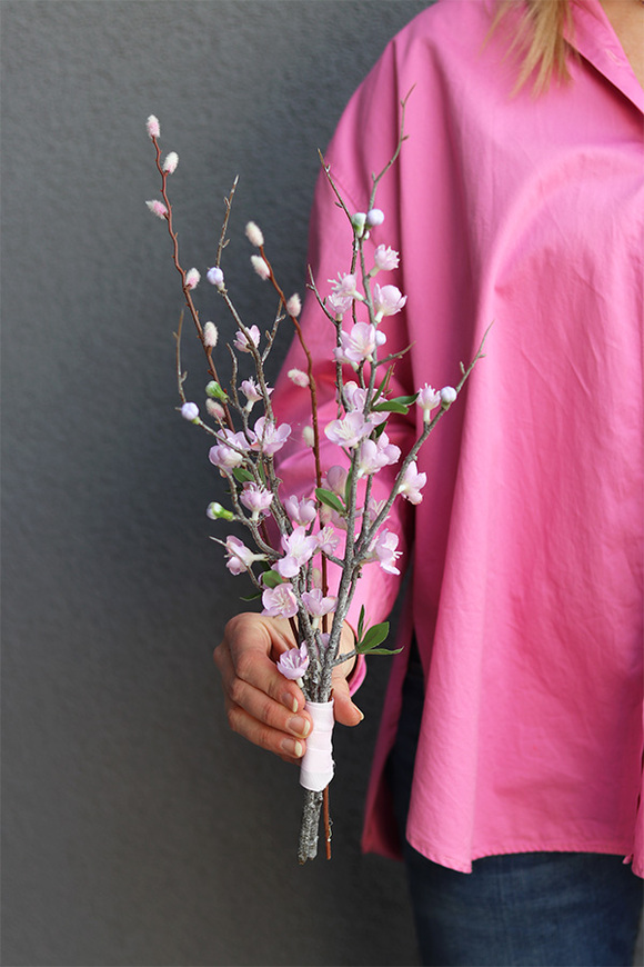 Wiosna z Wisienką, bukiet do wazonu