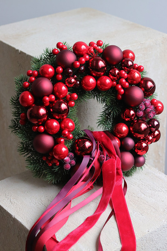 Królewska Gwiazdka, świąteczny wianek dekoracyjny