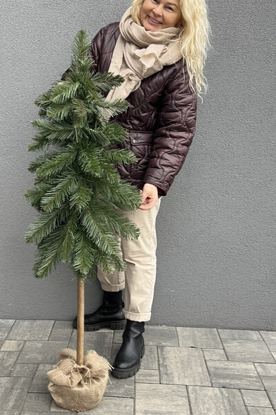 Christmas Pines B, dekoracyjna choinka sztuczna w jucie, wys.135cm