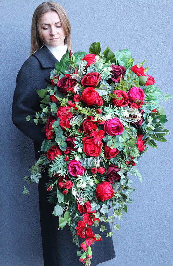 dekoracja nagrobna / wiązanka Roselisa Perona, dł.106cm