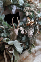 Złoto Lasu, świąteczny wianek z reniferem