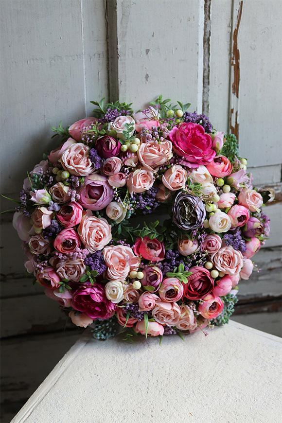 Kaudia, uroczy kwiatowy wianek, śr. 32cm